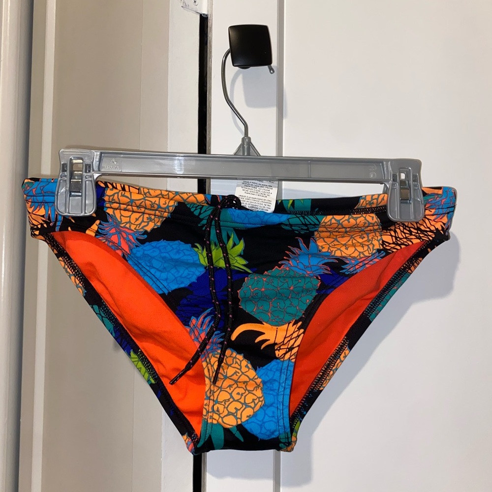 Swimsuit bottoms